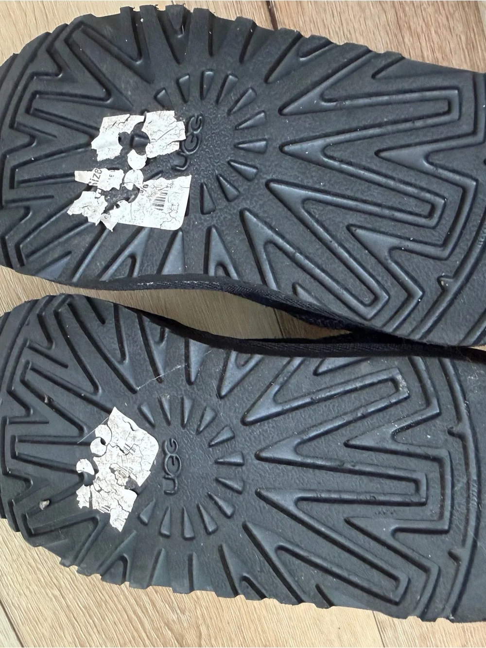 UGG classic short